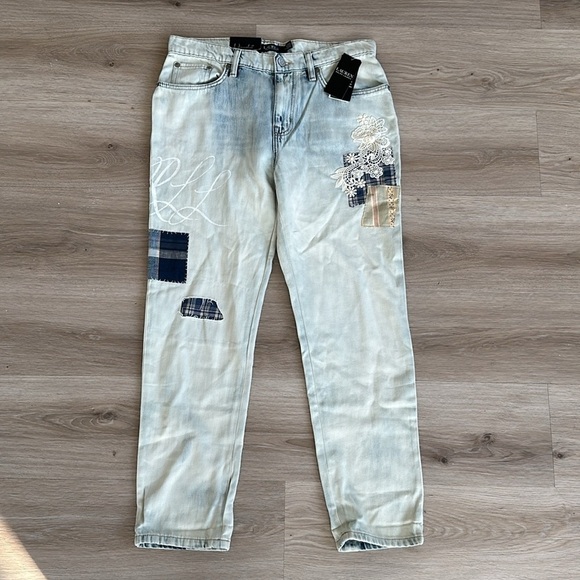 Lauren Ralph Lauren
Patchwork Twill Denim Relaxed Tapered Mid Rise Ankle Jean - Picture 5 of 13